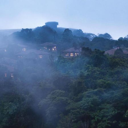 Taj Madikeri Resort & Spa Coorg Exterior foto
