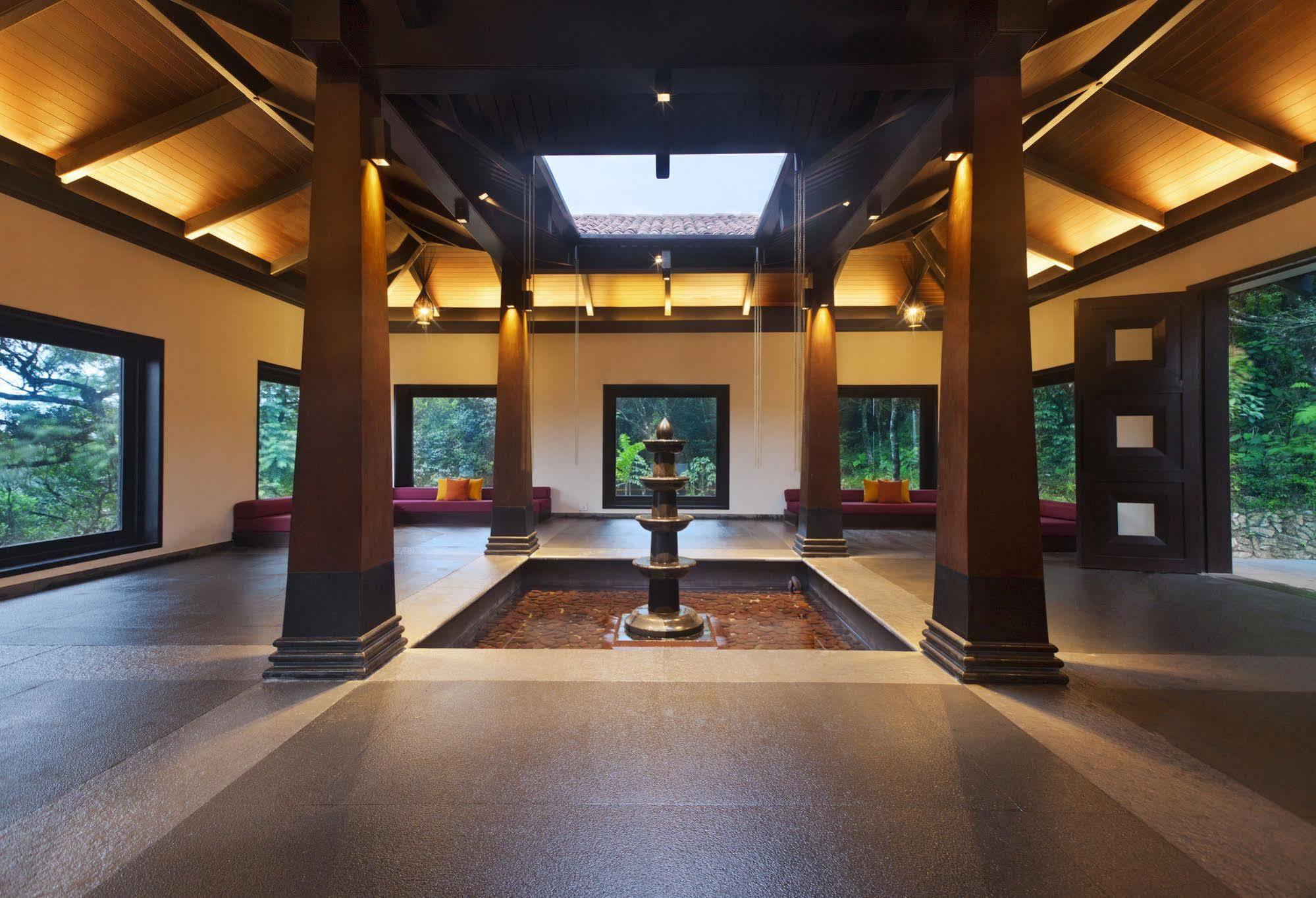 Taj Madikeri Resort & Spa Coorg Exterior foto
