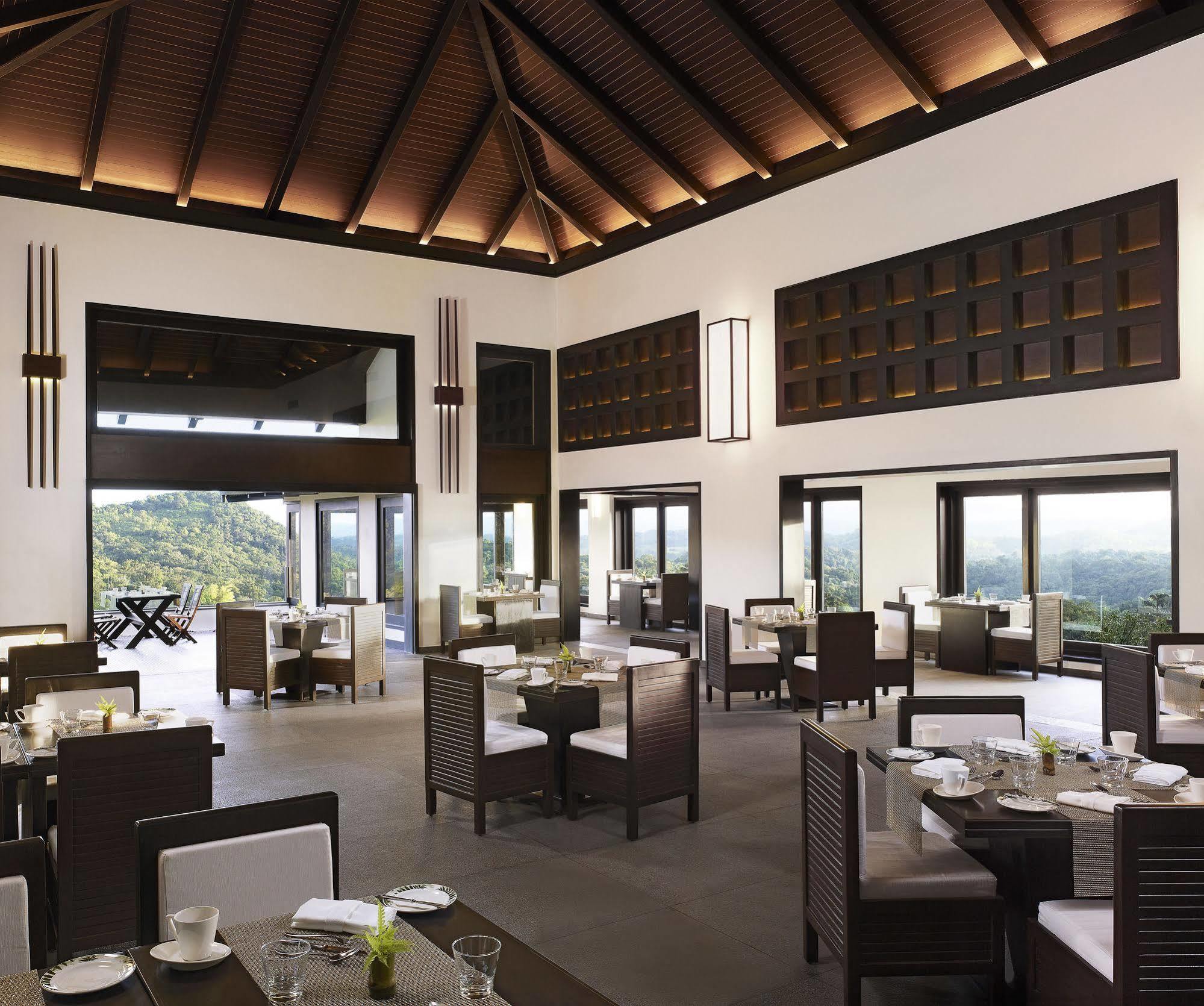 Taj Madikeri Resort & Spa Coorg Exterior foto